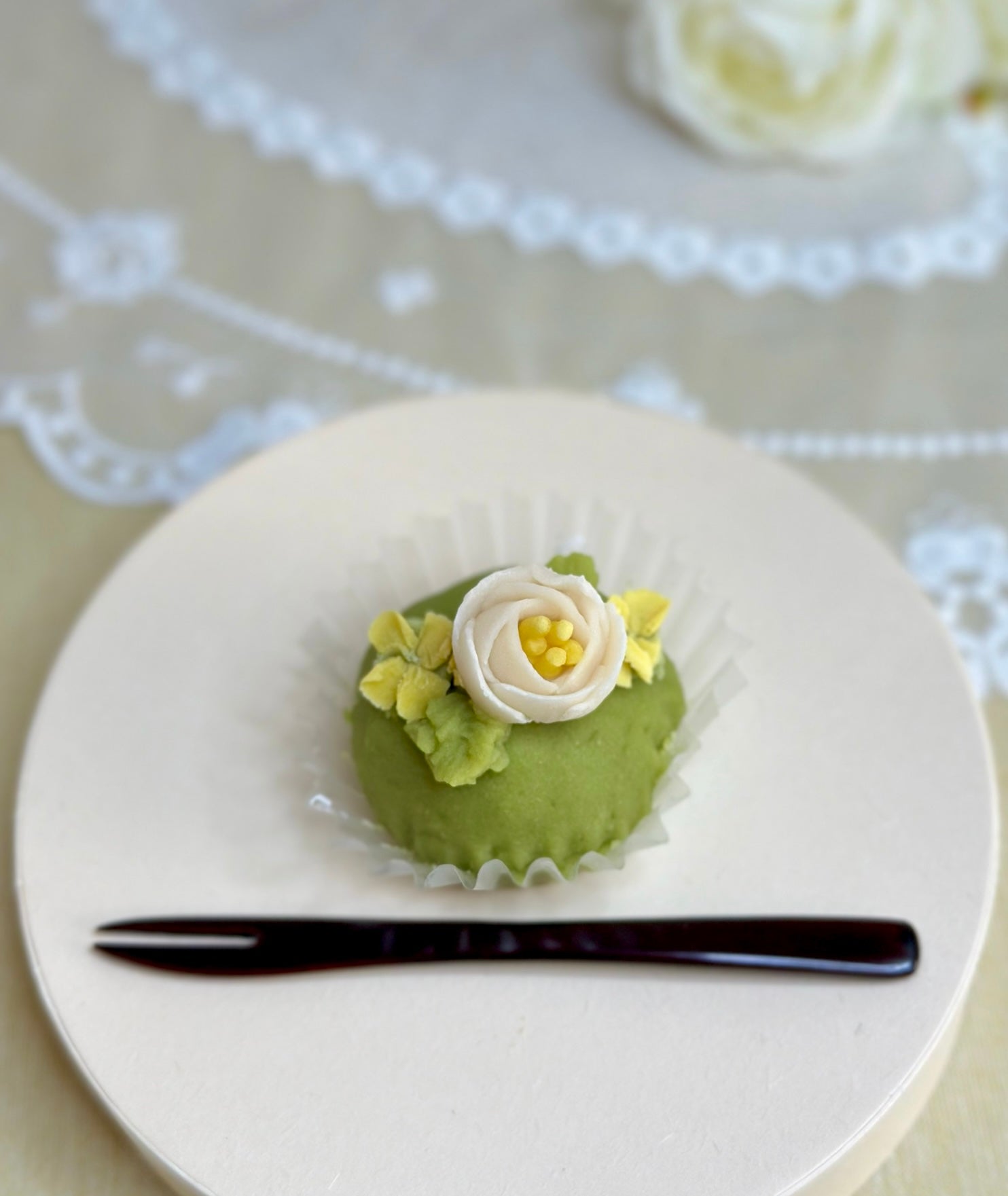 Ohagi product matcha white bean paste with flower